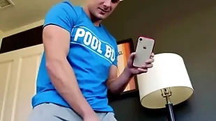 Husky top fingers and breeds stepbro before giving bj
