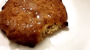 Russian have a bite be incumbent on friends! cumming on cookies! cum on food