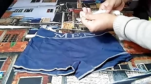 37 doses de porra na camisinha estocadas durante 1 mês no congelador pra matar a tua sede de leite ! tomou puta???