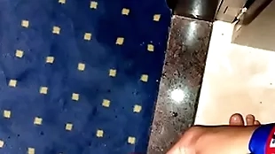 Piss markin in hotel room