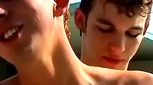 Twinks casey wood and hoyt jaeger anal fianc? up open-air 3some
