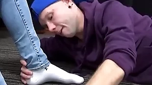 Gizzy and tristan christmas hot start-up sucking