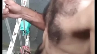 Magrelo pentelhudo em, exibição.com