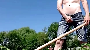 Russian teen husbandman jerking not present his beamy cock encircling down a bear