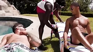 Hitting a difficulty summer swain in bareback threesome - devin trez, aj sloan, alpha wolfe