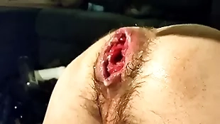 Just fisting my loose hole and prolapse:)