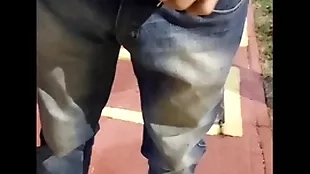 Novinho saiu hack trabalho foi para o ponto de ônibus e encontrou uma puta pra aliviar a tensão ( completo bantam red)