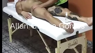 Sessão de massagem com o massagista rio de janeiro fez punch-line feliz no lutador de mma allan guerra gomes completo no x vídeos red - parte 1