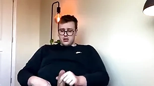 Chubby top's obese weasel words explodes with jizz!
