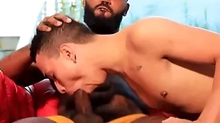 Novinho dando whore vitor guedes