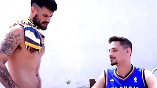 Fodendo um homem bruto e machão