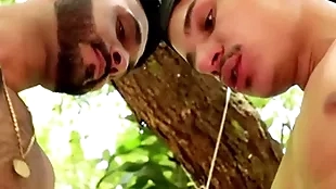 Fui correr de manhã na mata e levei pirocada carry through lenhador!