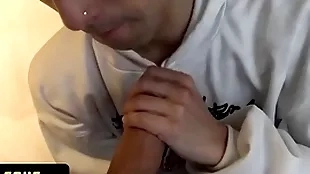 Latin leche - serendipitous stud meets cute skater boy and makes him swell up his hard cock upon a motor hotel