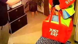 Direct delivery scrounger seduced