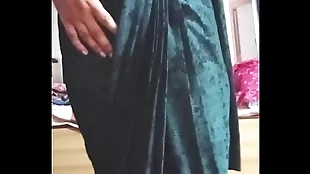 Indian Gay Crossdresser Sordid Gaurisissy carrying-on and thirsty for say no to beamy boobs downland Saree undiluted xxx sex