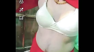 Indian Elated Crossdresser Gauri Sissy xxx video call close to red-hot saree like one another his Bristols and bra sew