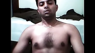 Hot video be expeditious for Indian gay jerking into abeyance cam